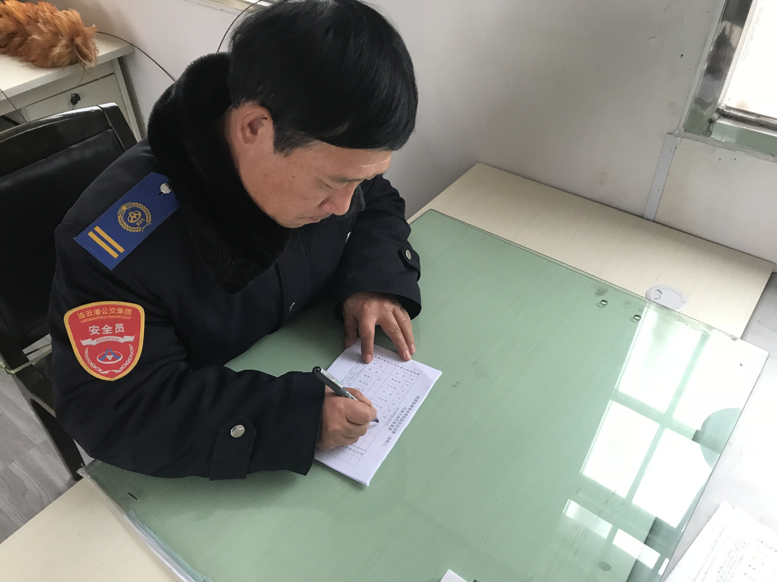 公交集團(tuán)經(jīng)營發(fā)展事業(yè)部完成職代會(huì)代表選舉工作