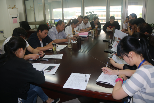 公交海州公司推進“兩學一做”活動融入黨員教育新常態(tài)